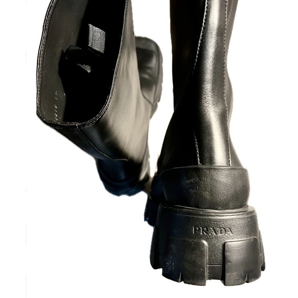 Prada Monolith Lug Sole
Boot in Black Size12 $999 New in Box - Picture 4 of 9